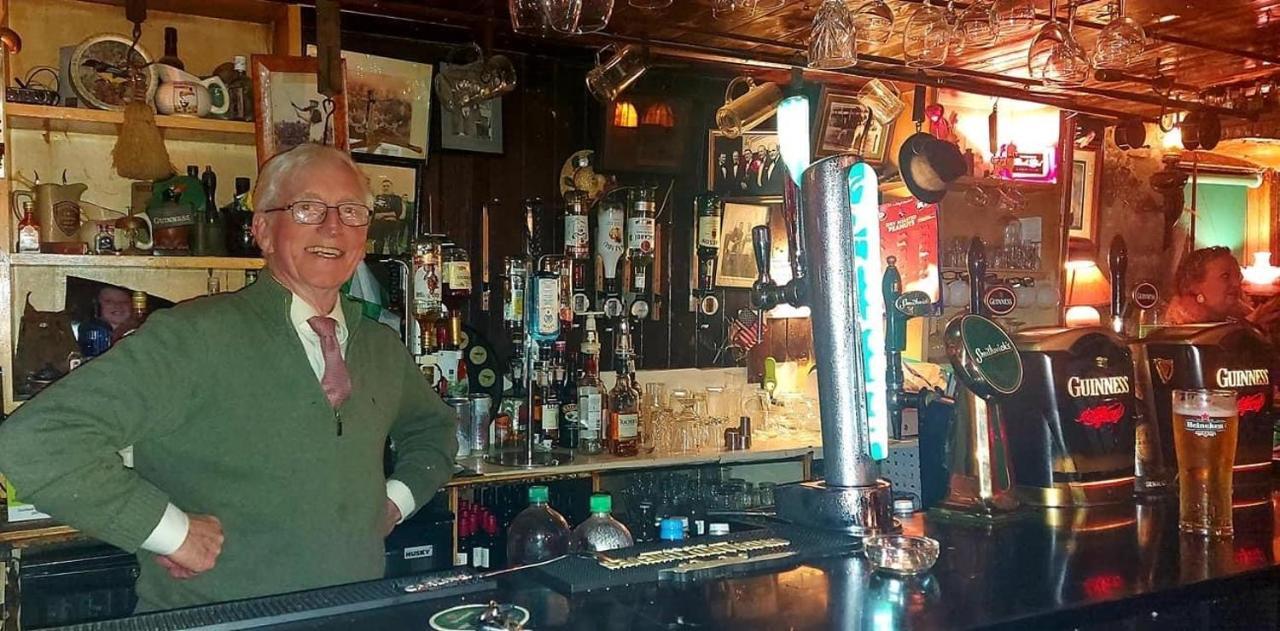 Kingfisher Lodge & Pub Castleconnell Eksteriør billede